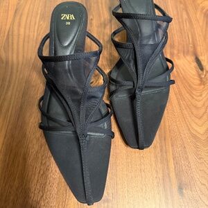 ZARA Kitten Heel 38
